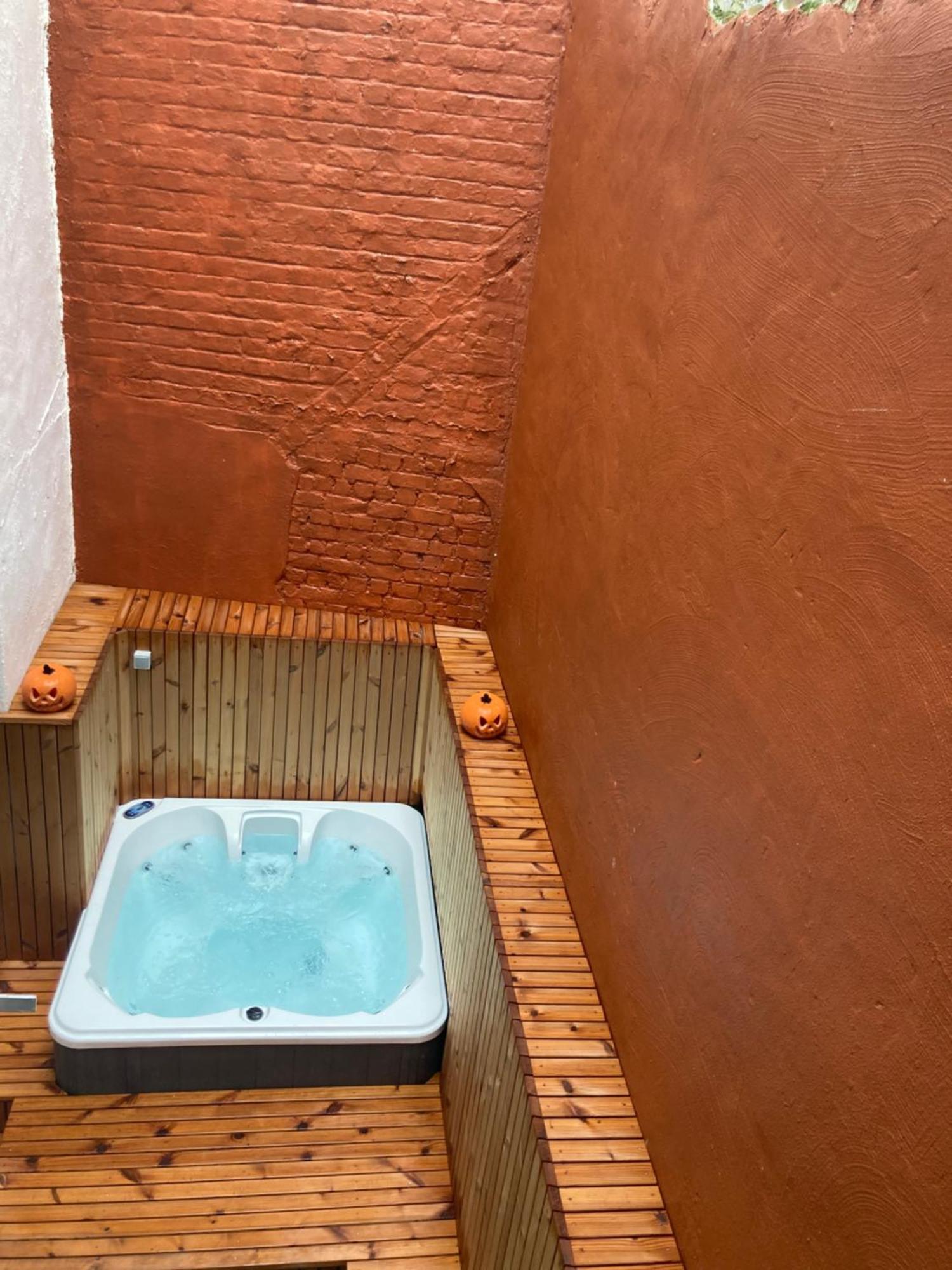 Maison Martha - Sauna En Jacuzzi - 12 Personen Ostend Luaran gambar